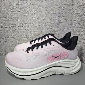 Hoka One One Clifton 10 Wide Women's Size US 7D Carnation Athletic Shoes.